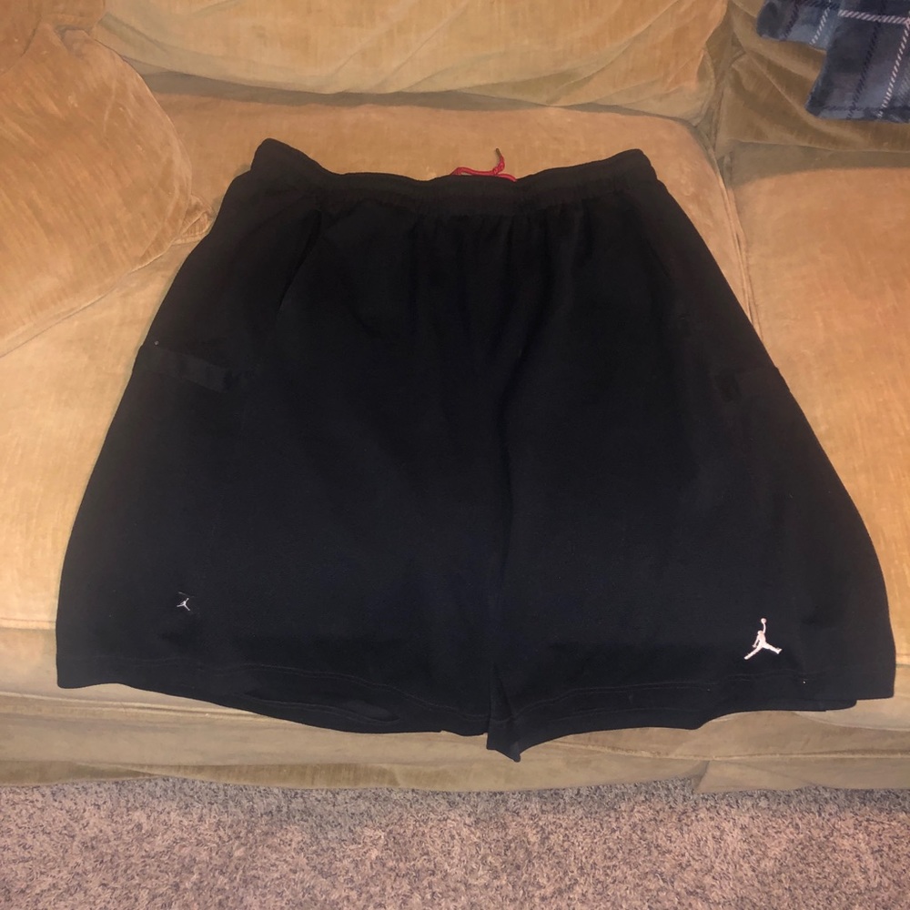 Men’s air jordan basketball shorts